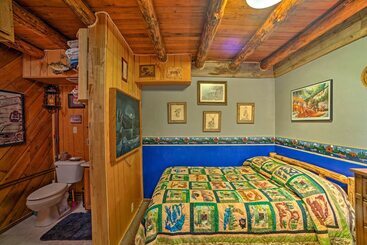 Сельский дом Sasquatch Inn  Retreat Near Fishing & Hunting!
