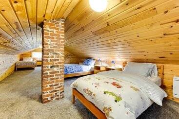 بيت ريفى The Nest  Gorgeous Waterfront La Conner Getaway!