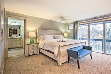 茅舍 Waterfront Lake Ozark Home W/ Deck & Grill!