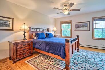 Сельский дом Wilmington Home On 18 Acres ~ 9 Mi To Skiing!