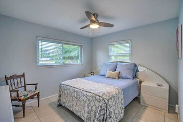 コテージ Canalfront St James City Home W/ Unique View