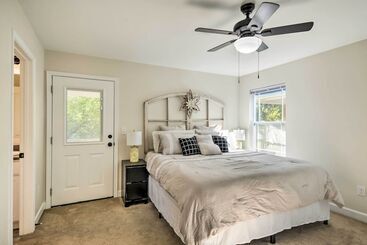 コテージ Family Friendly Greer Home W/ Balcony & Yard!