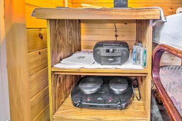 茅舍 Creek Views & Grill: Idyllic Florence Cabin
