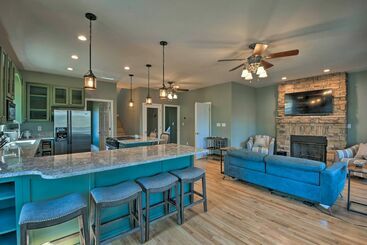 茅舍 Lake Hartwell Retreat W/ Boat Dock & Kayaks!