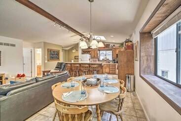 Сельский дом Private Game Room & Dock: Lake Of The Ozarks Home