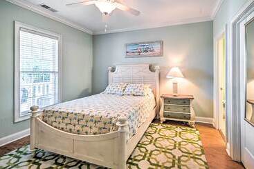 茅舍 1 Mi To Beach + Hot Tub: Murrells Inlet Retreat!