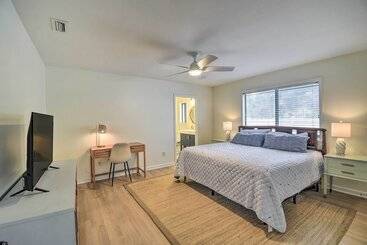 کلبه North Myrtle Beach Retreat: 3 Blocks To Beach