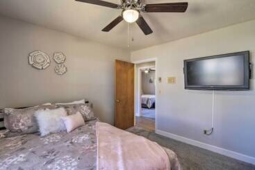 茅舍 Pet Friendly Easley Family House W/ Game Room