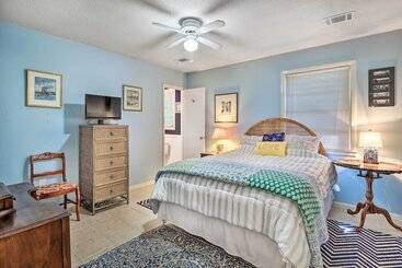 بيت ريفى Rustic Beaufort Home W/ Stunning Marsh Views!