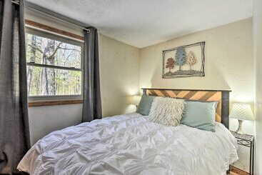بيت ريفى Cozy Cabin With Sunroom & Cacapon River Access!