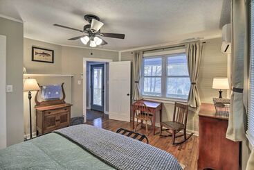 Сельский дом Cozy Fries Escape W/ Mountain & River Views!