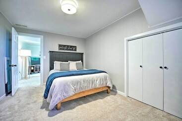 קוטג'' Modern Lake Michigan Home With 3 Lakefront Decks!