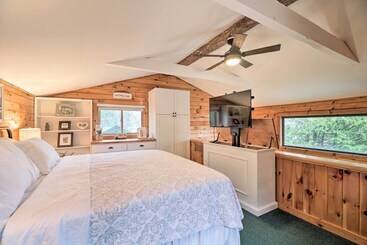 بيت ريفى Pet Friendly Adirondack Cabin W/ On Site Lake