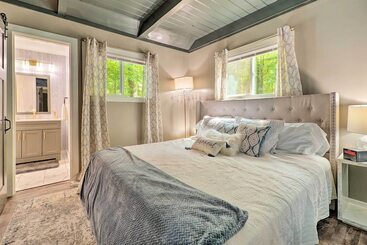 קוטג'' Pet Friendly Stanwood Sanctuary W/ Fire Pit!