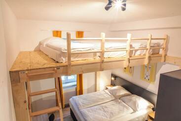 Servus Apartments By Homaris