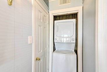 茅舍 Ocean Access + Bbq Pit: Surfside Beach Family Home