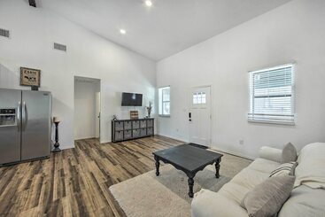 별장 Rural Gilmer House W/ Covered Patio!