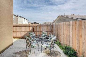 קוטג'' Spacious Merced Vacation Rental!