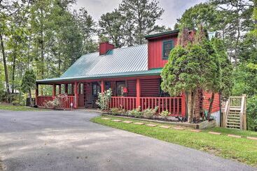 بيت ريفى Sevierville Blue Ridge Bungalow W/ Hot Tub, Deck