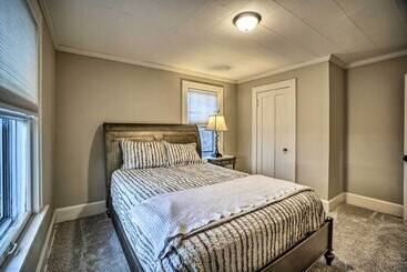 Сельский дом Charming & Family Friendly Zanesville Home!