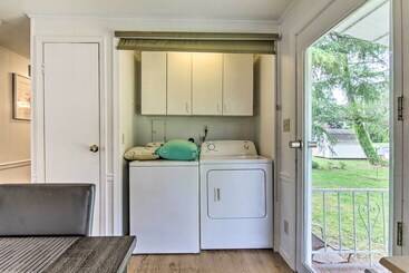 קוטג'' Home On Chesapeake Bay: Large Yard, Fire Pit