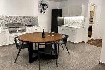 Апарт-отель Kalathos Square Luxury Suites