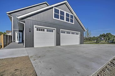 별장 Luxury Cannon Lake Home W/ Private Pool & Views