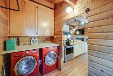 별장 Pine Mountain Club Cabin Near Fern S Lake!