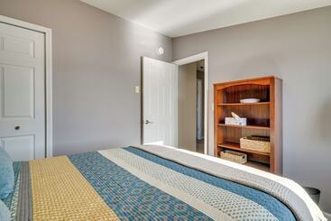 קוטג'' Michigan Island Lake House: Sunrise & Sunset Views