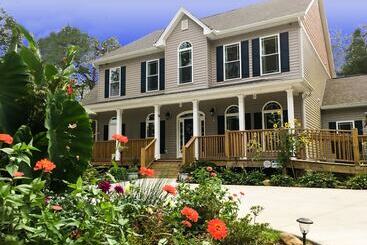 住宿加早餐  St Francis Cottage