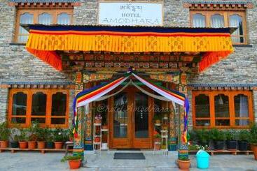 Hotel Amodhara