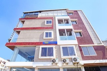 Fabhotel Right Choice