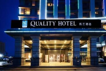 Quality Hotel Zhangye