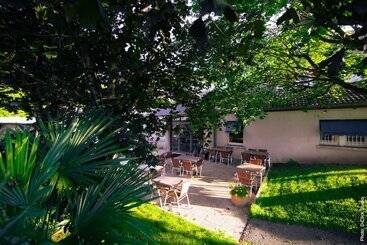 בית מלון כפרי Les Tilleuls