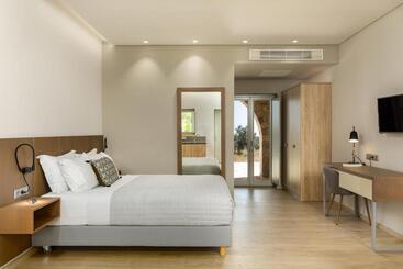 בית מלון כפרי Margazi Areopolis Luxury Rooms