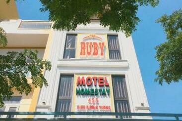 هتل Ruby Homestay
