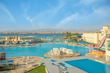 ホテル The V Luxury Resort Sahl Hasheesh