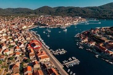 펜션 Apartments & Rooms Fisherman S Luck