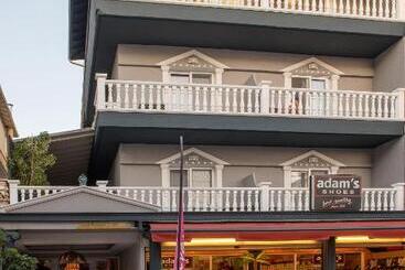 Parthenon Art Executive Wing