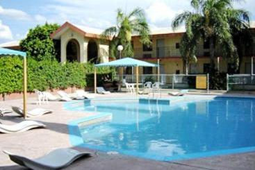 בית מלון כפרי Capital O 88 Inn