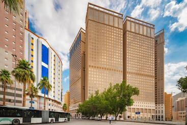 Отель Al Kiswah Towers