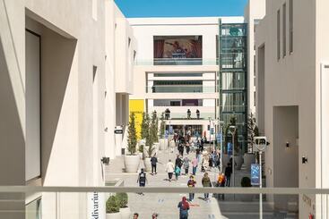 فندق Holiday Inn Algiers   Cheraga Tower By Ihg