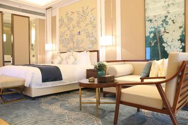هتل Grand Mercure Zhengzhou West