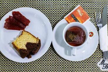 ホテル Mont Blanc Suites Duque De Caxias