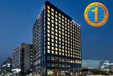 בית מלון כפרי Shilla Stay Cheonan   Samsung Display City