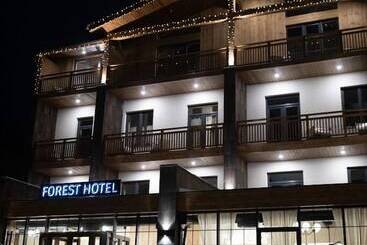 Forest 1961 Hotel & Restaurant
