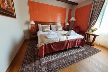 호텔 Dvorac Jurjevec