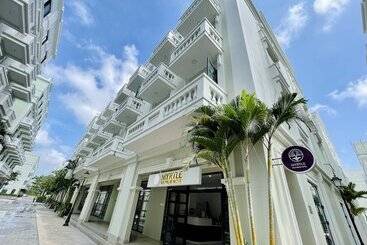 هتل Myrtle Boutique