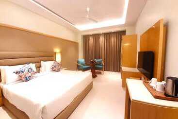 فندق Shyama Sarovar Portico