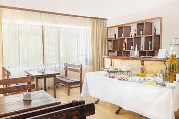 Kompozitor Hotel Dilijan